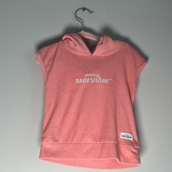 Primark Pink Fong Baby Shark Swim Cover-Up with Shark Hood Pink 9-12M - Picture 2 of 3